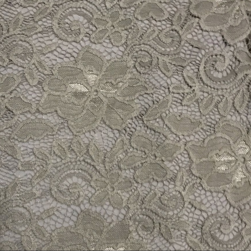 LACE DRESS - Picture 2 of 6